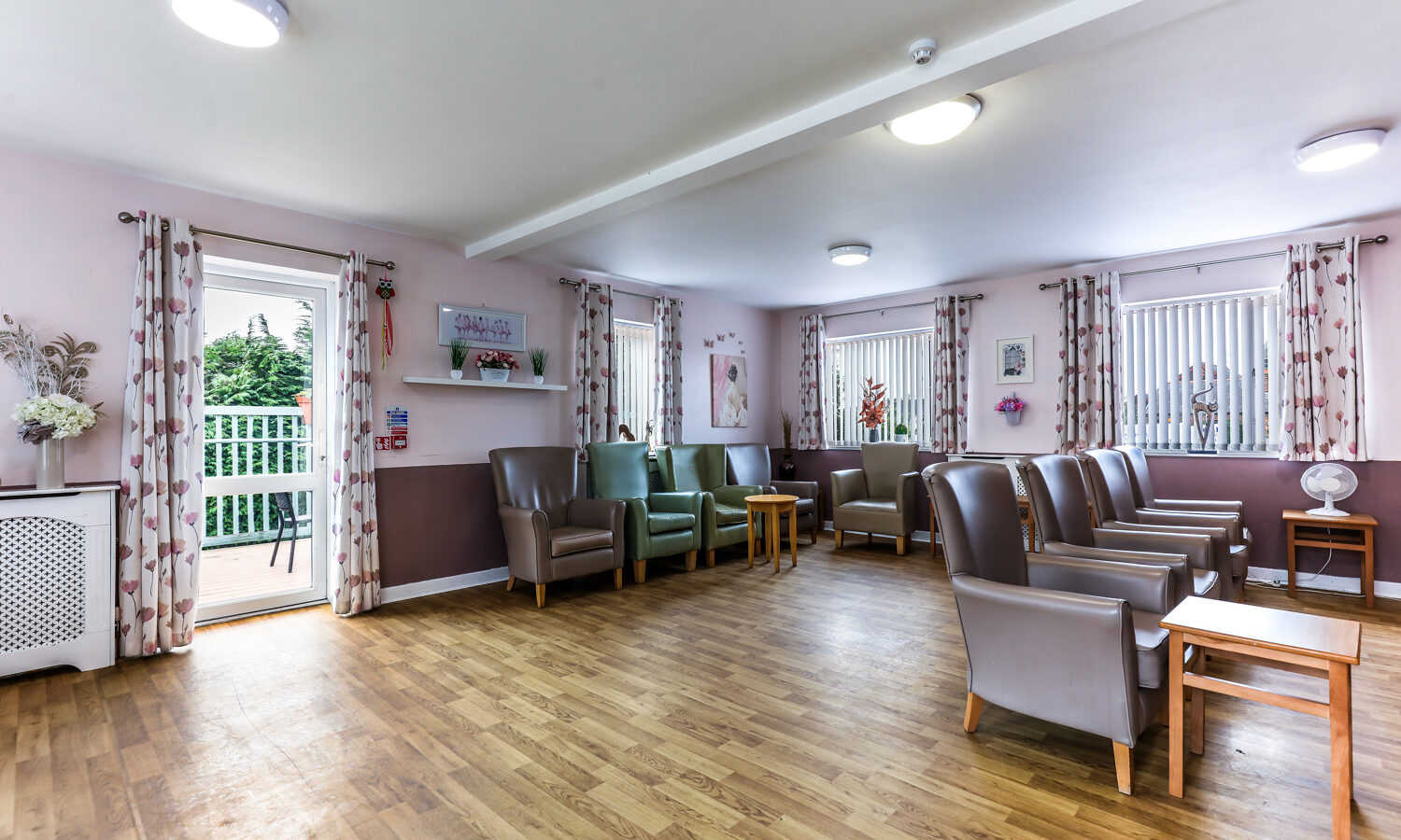 Woodlands Court